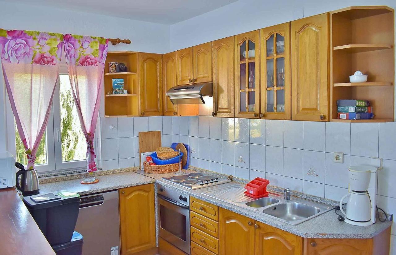 Apartment In Lopar/Insel Rab 17739 Luaran gambar