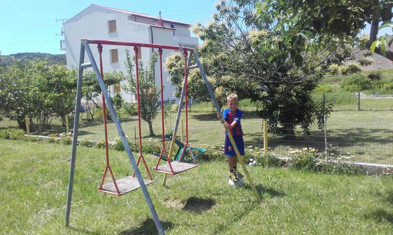 Apartment In Lopar/Insel Rab 17739 Luaran gambar