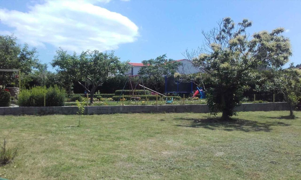 Apartment In Lopar/Insel Rab 17739 Luaran gambar